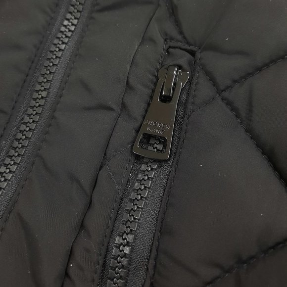 Black quilted winter vest - Andrew Marc brand - Picture 11 of 11